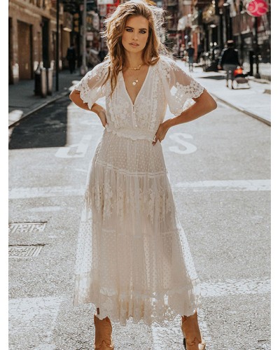 White Maxi Dresses Short Sleeves Lace Applique V-Neck Floor Length Dress Street Wear Beach Dating