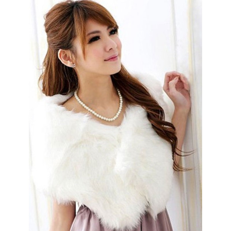 White Wedding Shawl Faux Fur Stole Fluffy Bridal Wrap Shrug