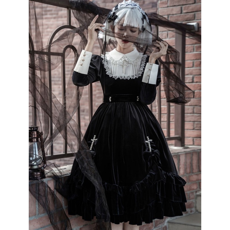 Gothic Lolita Dresses Ruffles Lace Black