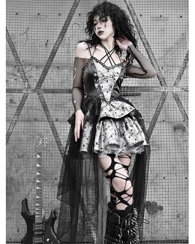 Gothic Lolita Dresses Lace Metal Details Black