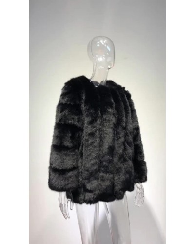 Plush Faux Fur Coat 2023 Winter Outerwear For Women Classic  Traditional Casual