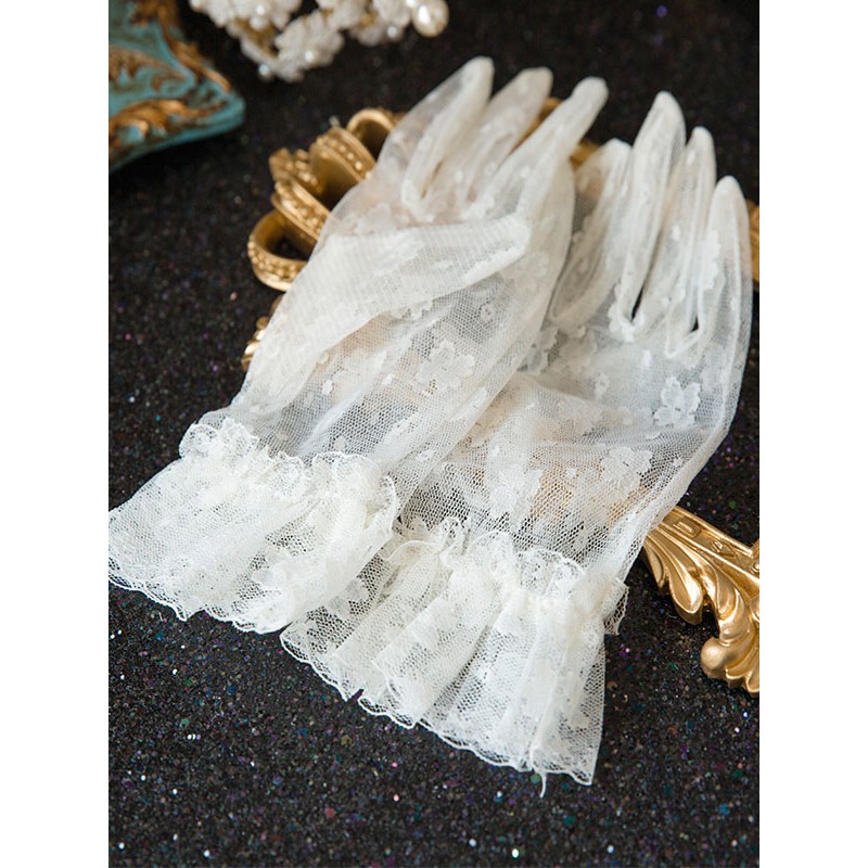 Lolita Gloves White Embroidered Royal