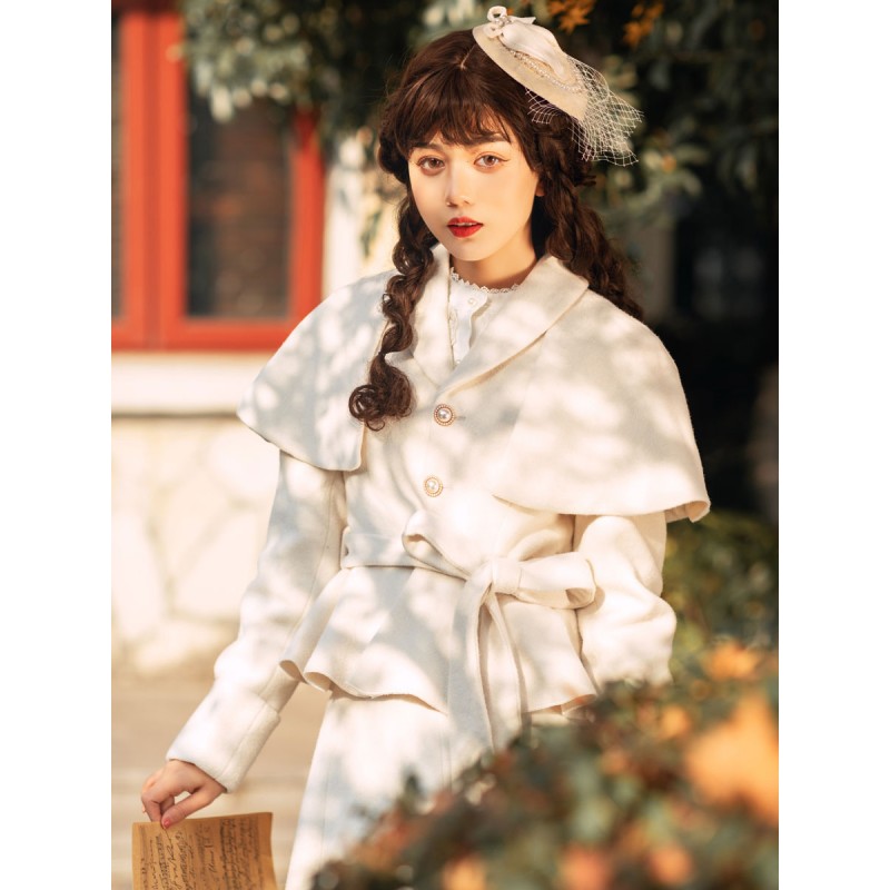 Classic Lolita Coats White Metal Details Polyester Long Sleeve Overcoat Lolita Outwears