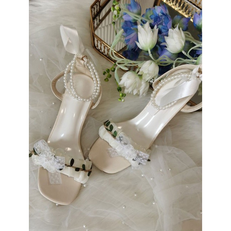 Sweet Lolita Sandals Bows Lace Pearls Round Toe PU Leather White Lolita Summer Shoes