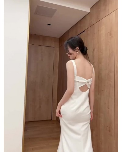 White Prom Dress V-Neck Sleeveless Semi Formal Long Dress Elegant Party