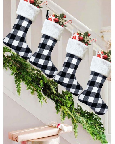 Christmas Gift Bags Christmas Door Hanging Decorations Plaid Cloth Christmas Socks Gift Bags Accessories